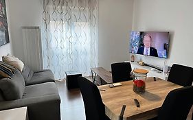 Gorizia Central Luxe Apartment 6 Posti Letto
